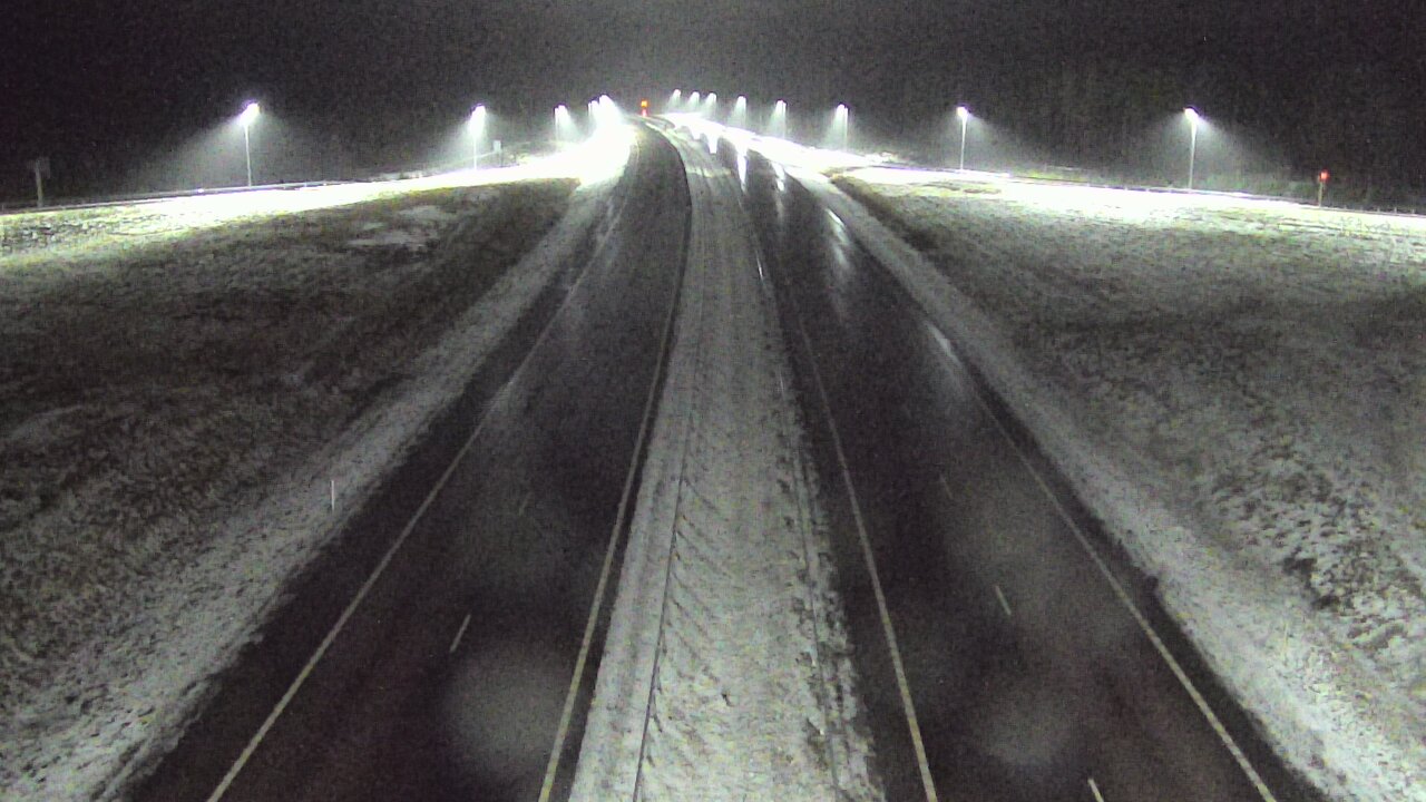 Weather Camera Image Väg 7 Vederlax, Saarasjärvi, Virolahti, Kymenlaakso