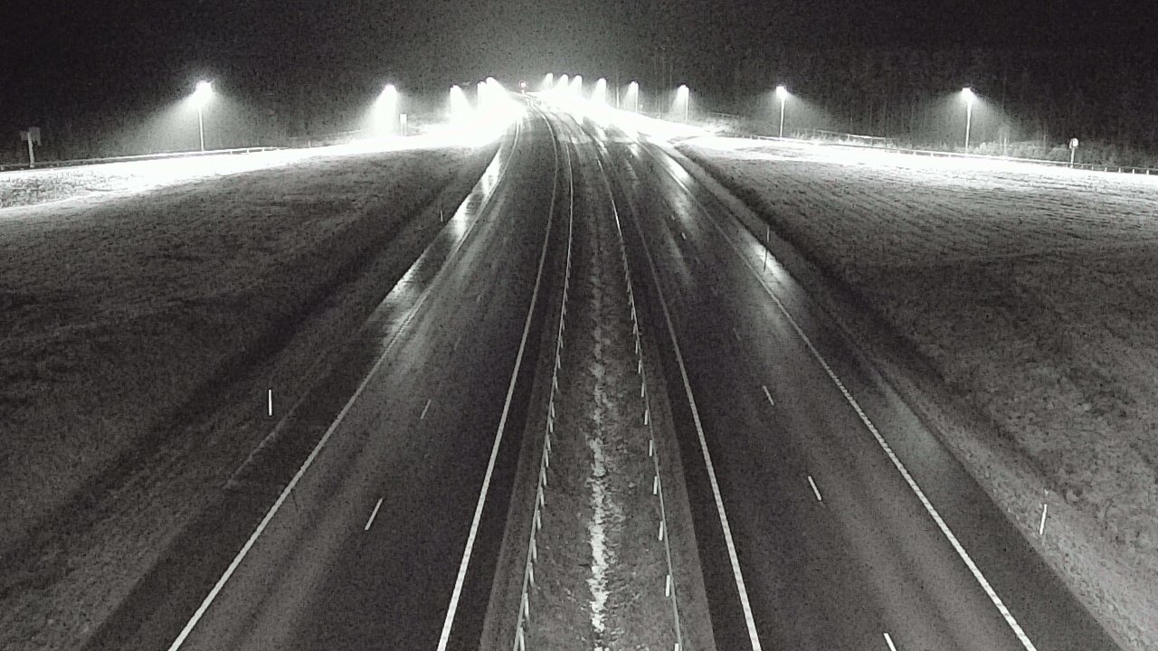 Weather Camera Image Väg 7 Vederlax, Saarasjärvi, Virolahti, Kymenlaakso