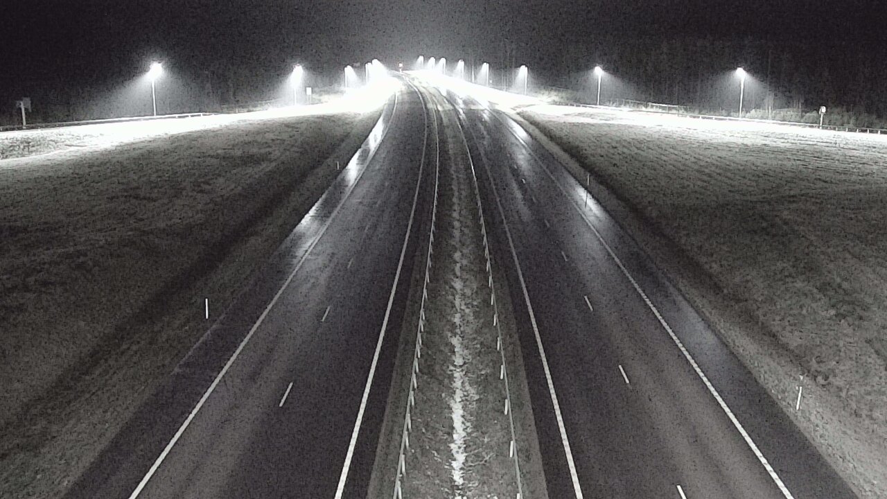 Weather Camera Image Väg 7 Vederlax, Saarasjärvi, Virolahti, Kymenlaakso