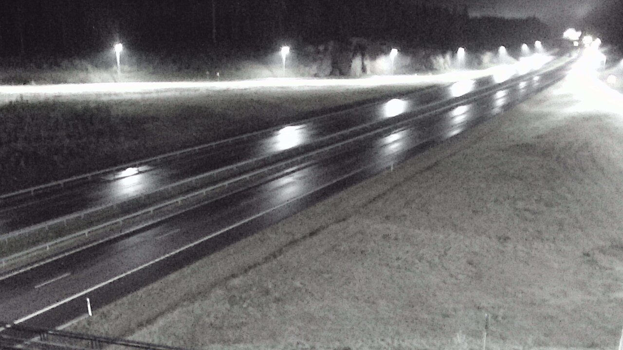 Weather Camera Image Väg 7 Vederlax, Kattilainen, Virolahti, Kymenlaakso