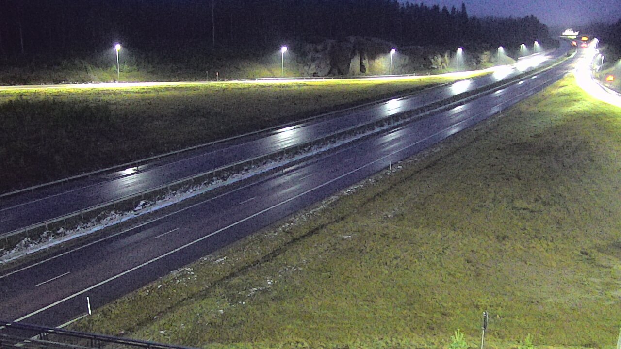 Weather Camera Image Väg 7 Vederlax, Kattilainen, Virolahti, Kymenlaakso