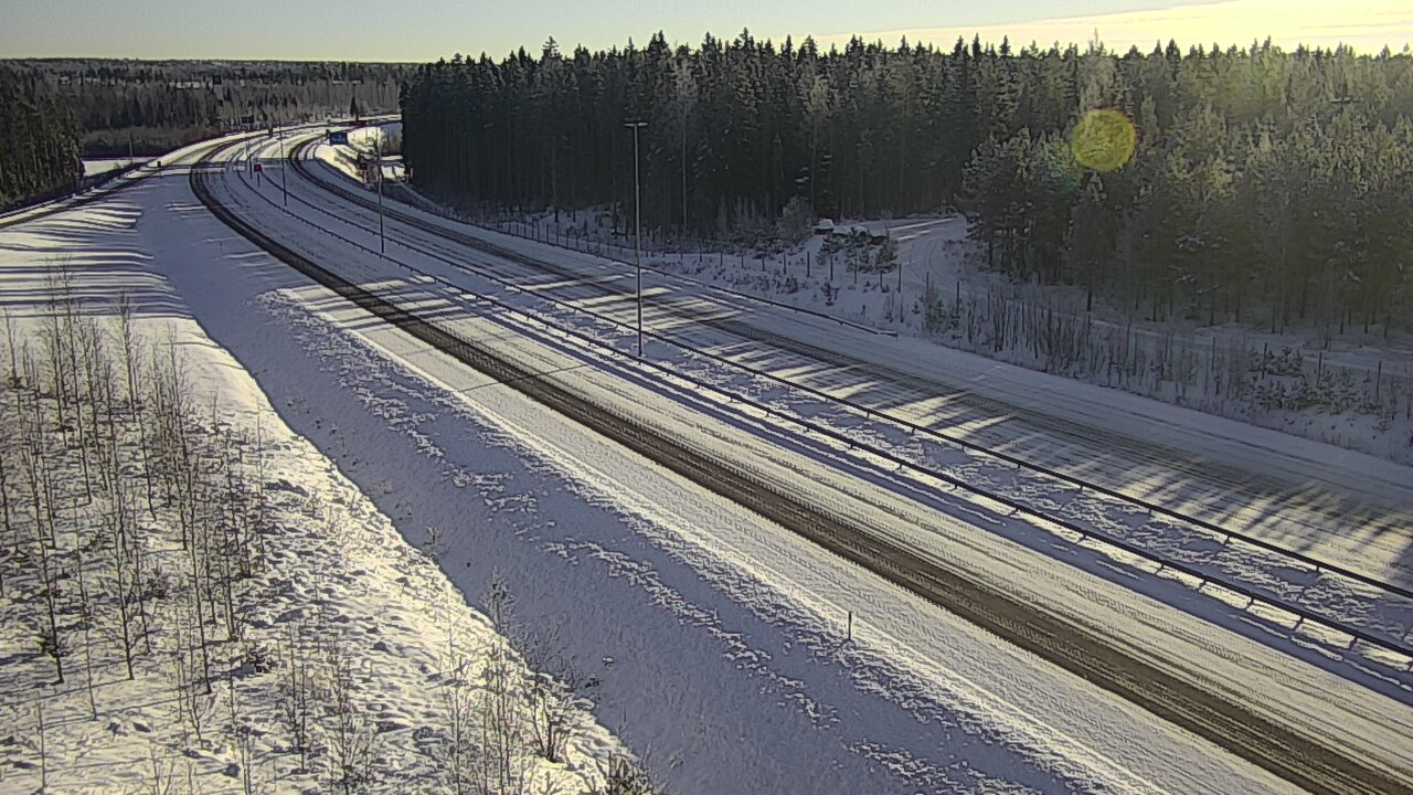 Weather Camera Image Road 7 Virolahti, Vaalimaa, Lappeenrannantie, Virolahti, Kymenlaakso