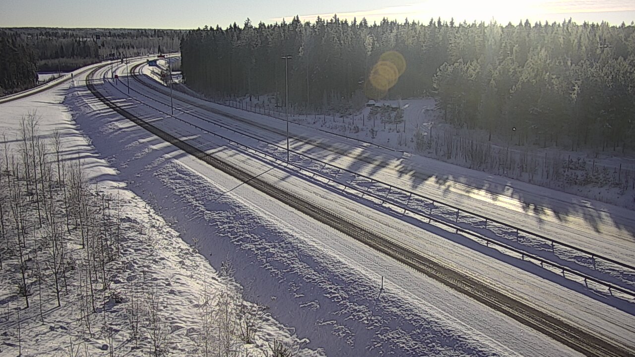 Weather Camera Image Road 7 Virolahti, Vaalimaa, Lappeenrannantie, Virolahti, Kymenlaakso