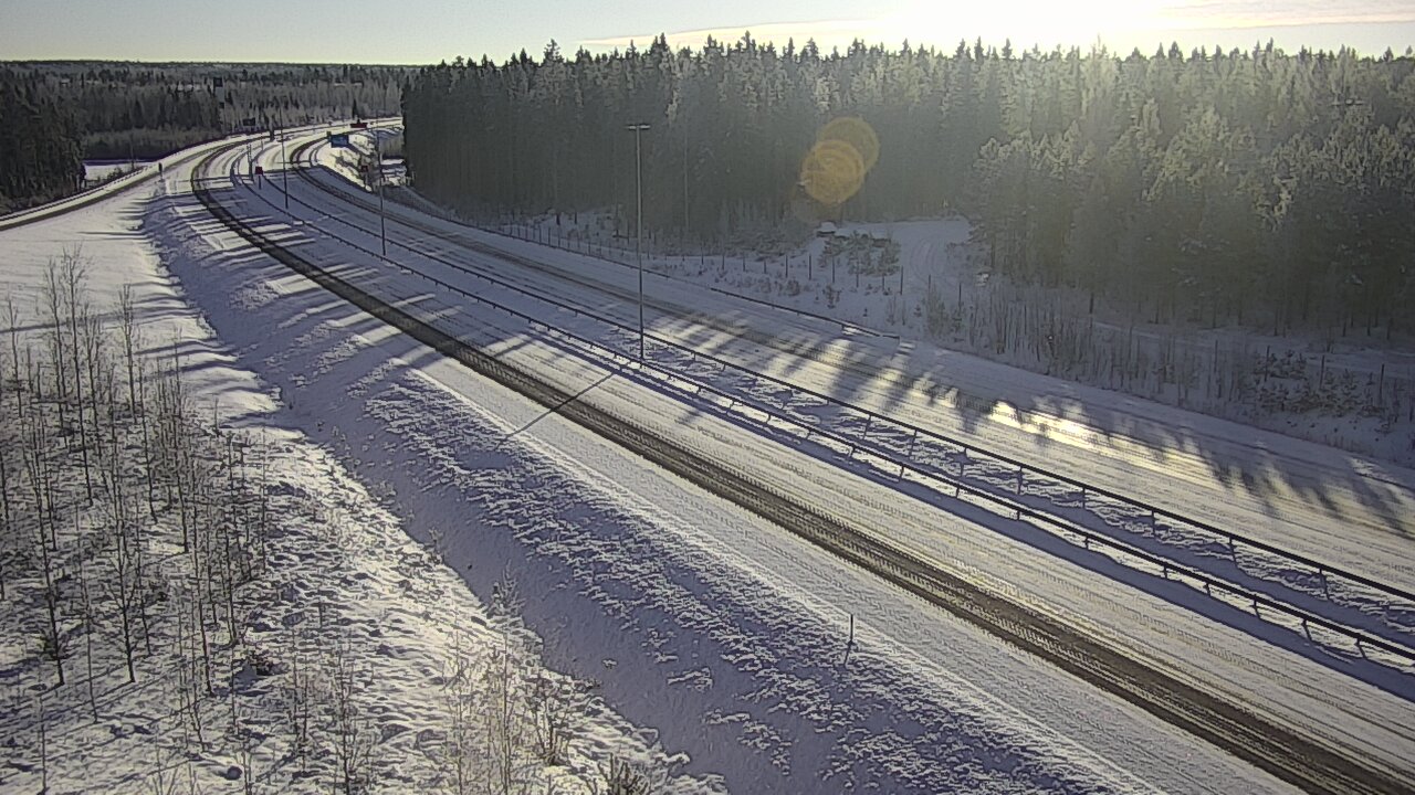 Weather Camera Image Road 7 Virolahti, Vaalimaa, Lappeenrannantie, Virolahti, Kymenlaakso