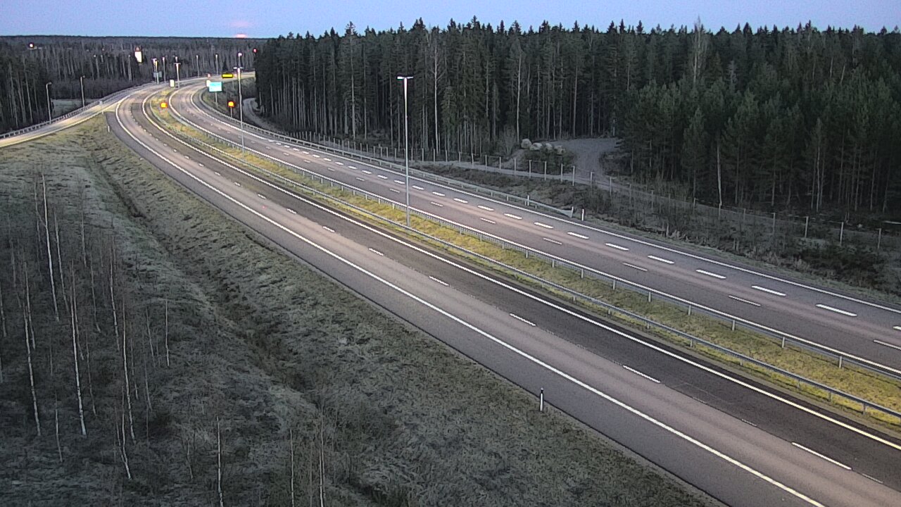 Weather Camera Image Väg 7 Vederlax, Vaalimaa, Lappeenrannantie, Virolahti, Kymenlaakso