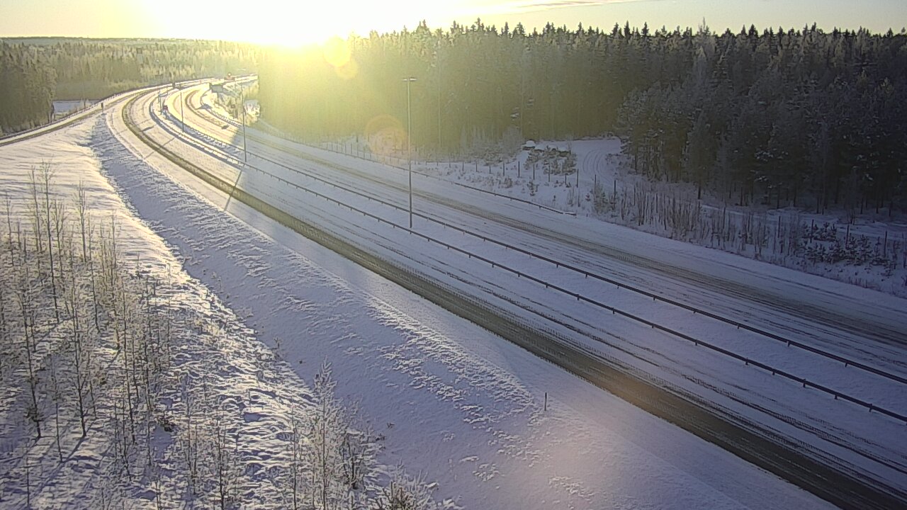 Weather Camera Image Road 7 Virolahti, Vaalimaa, Lappeenrannantie, Virolahti, Kymenlaakso