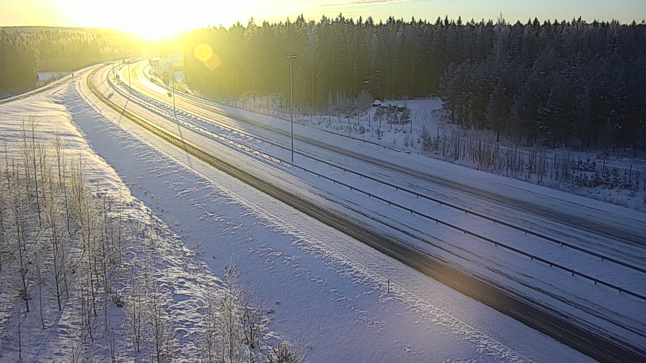 Weather Camera Image Road 7 Virolahti, Vaalimaa, Lappeenrannantie, Virolahti, Kymenlaakso