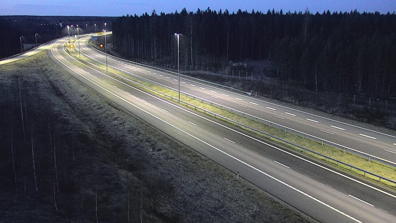 Weather Camera Image Väg 7 Vederlax, Vaalimaa, Lappeenrannantie, Virolahti, Kymenlaakso
