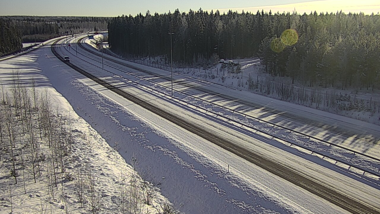 Weather Camera Image Road 7 Virolahti, Vaalimaa, Lappeenrannantie, Virolahti, Kymenlaakso