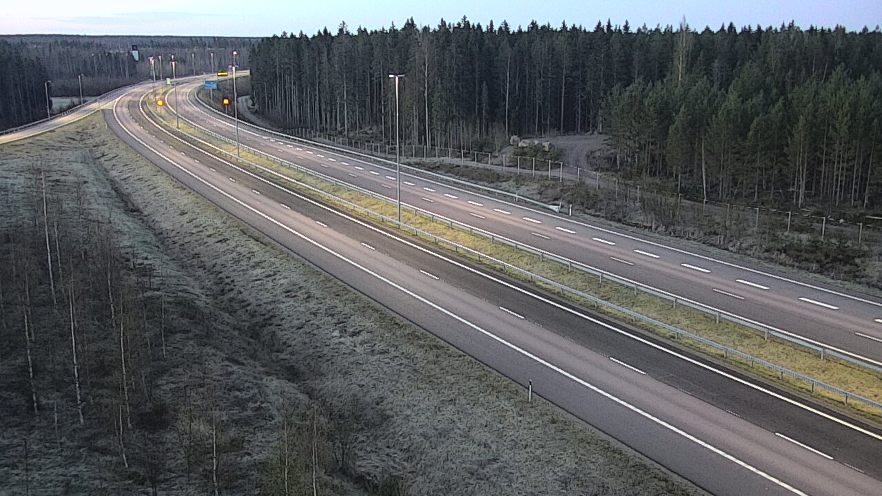 Weather Camera Image Väg 7 Vederlax, Vaalimaa, Lappeenrannantie, Virolahti, Kymenlaakso