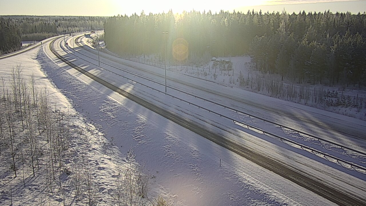 Weather Camera Image Road 7 Virolahti, Vaalimaa, Lappeenrannantie, Virolahti, Kymenlaakso
