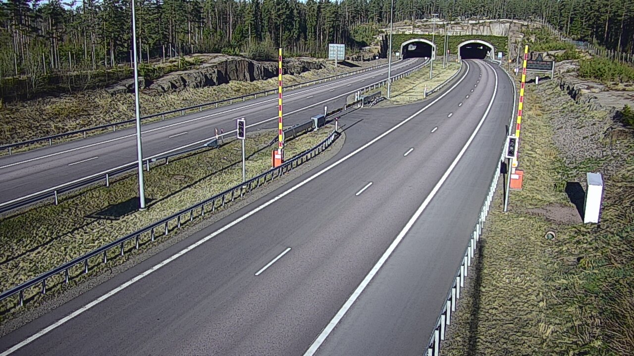Weather Camera Image Road 7 Virolahti, Vaalimaan tunneli, boom east, Virolahti, Kymenlaakso