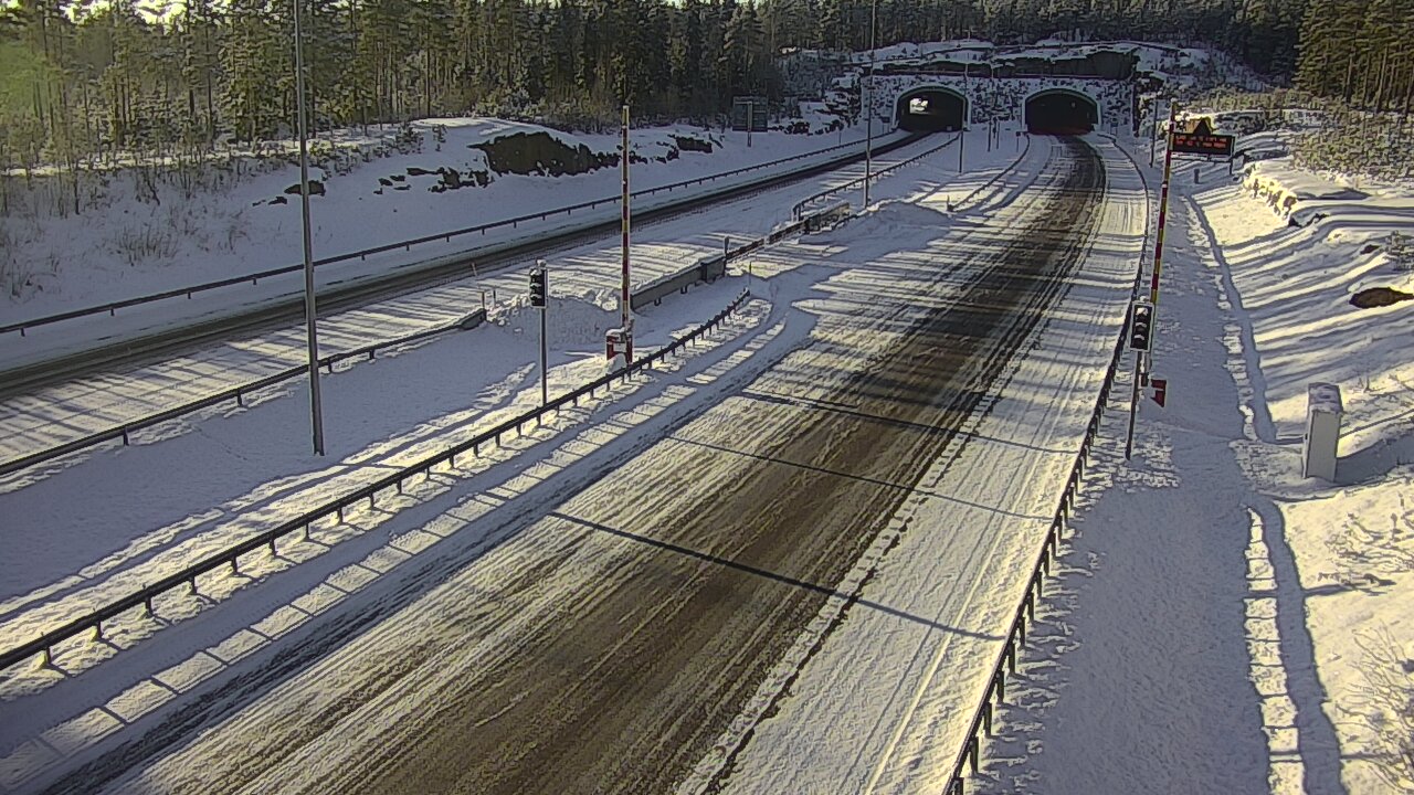Kelikamerat Kuva Tie 7 Virolahti, Vaalimaan tunneli, puomi itä, Virolahti, Kymenlaakso