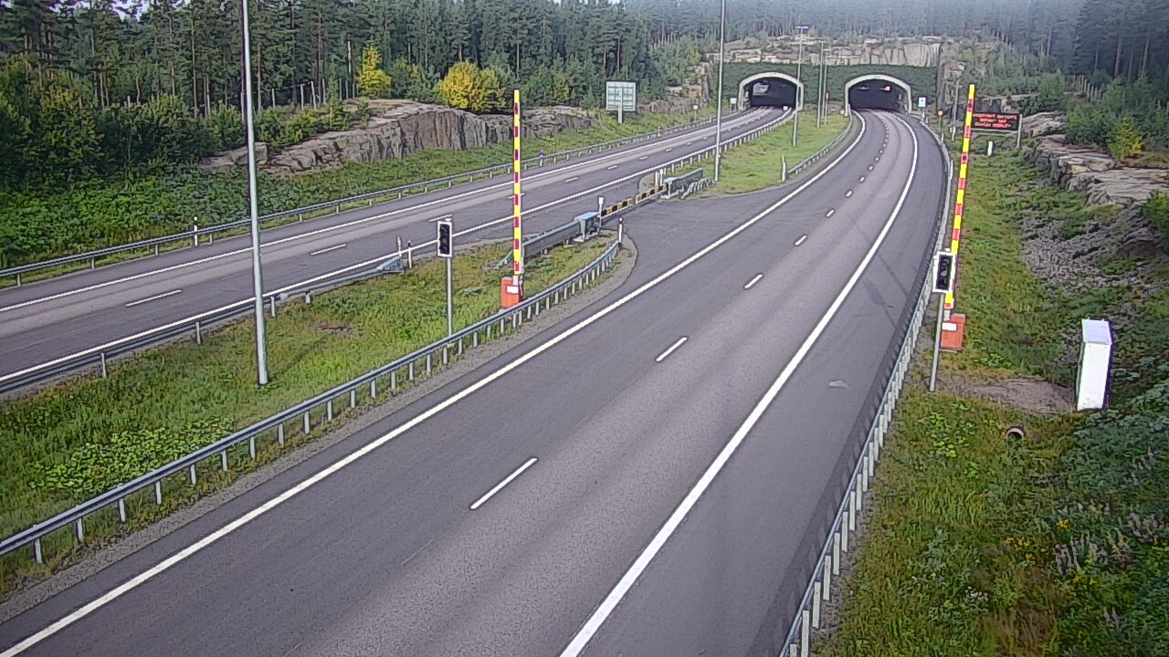 Weather Camera Image Road 7 Virolahti, Vaalimaan tunneli, boom east, Virolahti, Kymenlaakso