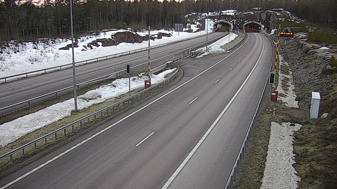 Kelikamerat Kuva Tie 7 Virolahti, Vaalimaan tunneli, puomi itä, Virolahti, Kymenlaakso