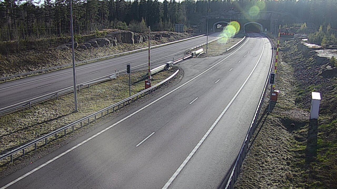 Kelikamerat Kuva Tie 7 Virolahti, Vaalimaan tunneli, puomi itä, Virolahti, Kymenlaakso