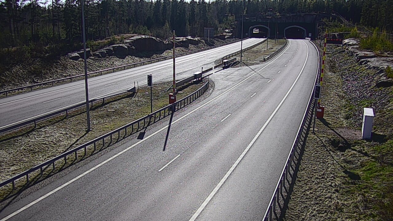 Kelikamerat Kuva Tie 7 Virolahti, Vaalimaan tunneli, puomi itä, Virolahti, Kymenlaakso