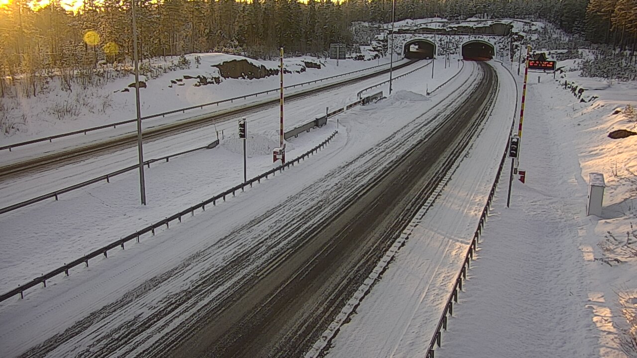 Kelikamerat Kuva Tie 7 Virolahti, Vaalimaan tunneli, puomi itä, Virolahti, Kymenlaakso