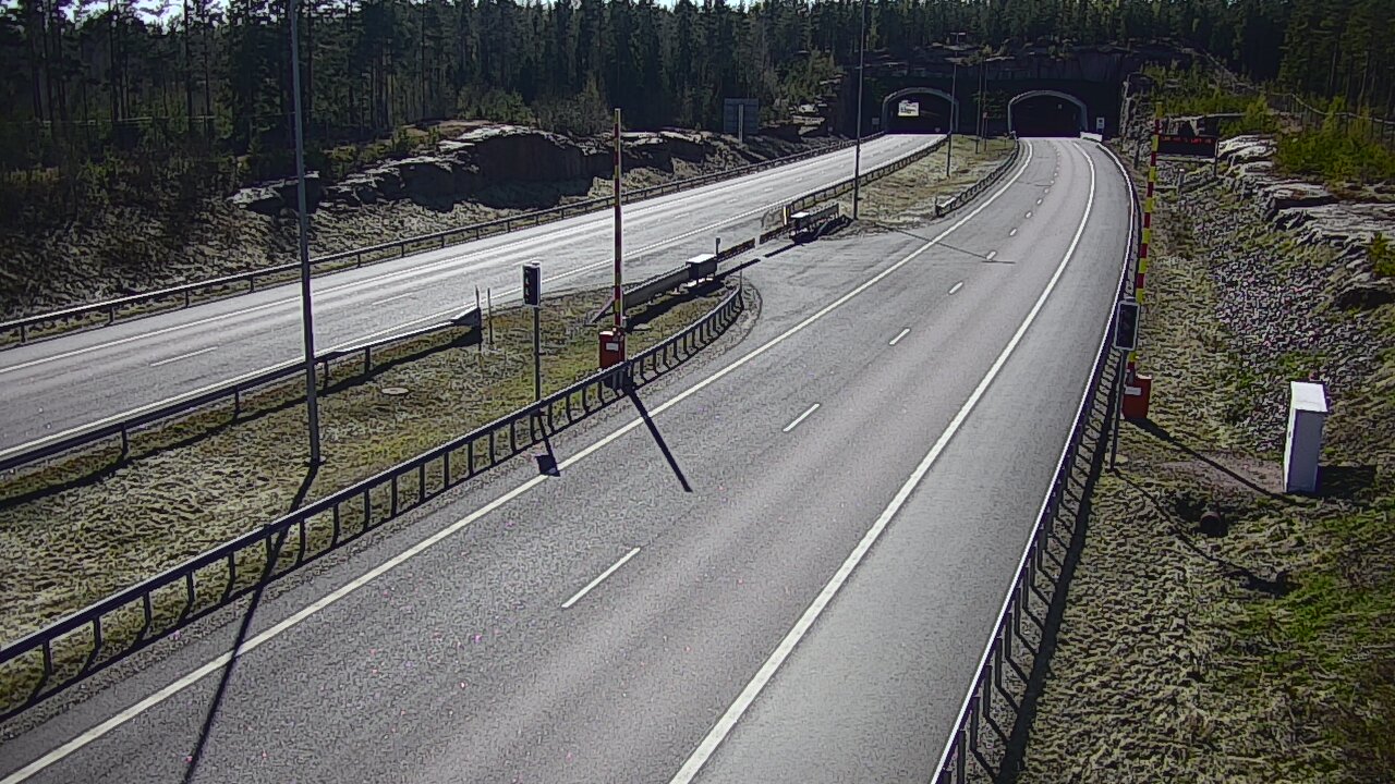 Kelikamerat Kuva Tie 7 Virolahti, Vaalimaan tunneli, puomi itä, Virolahti, Kymenlaakso