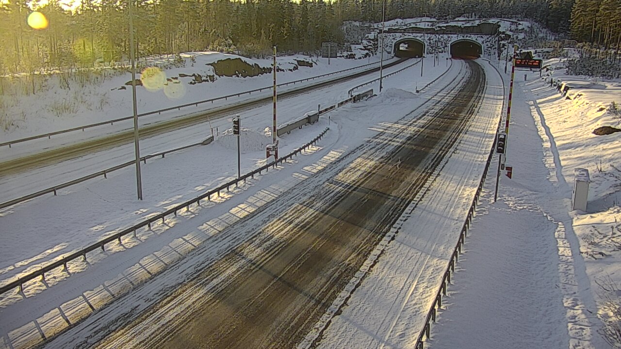 Kelikamerat Kuva Tie 7 Virolahti, Vaalimaan tunneli, puomi itä, Virolahti, Kymenlaakso