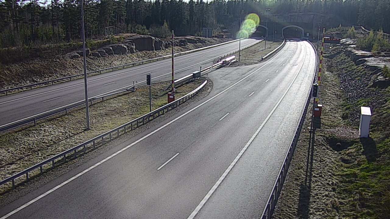 Kelikamerat Kuva Tie 7 Virolahti, Vaalimaan tunneli, puomi itä, Virolahti, Kymenlaakso
