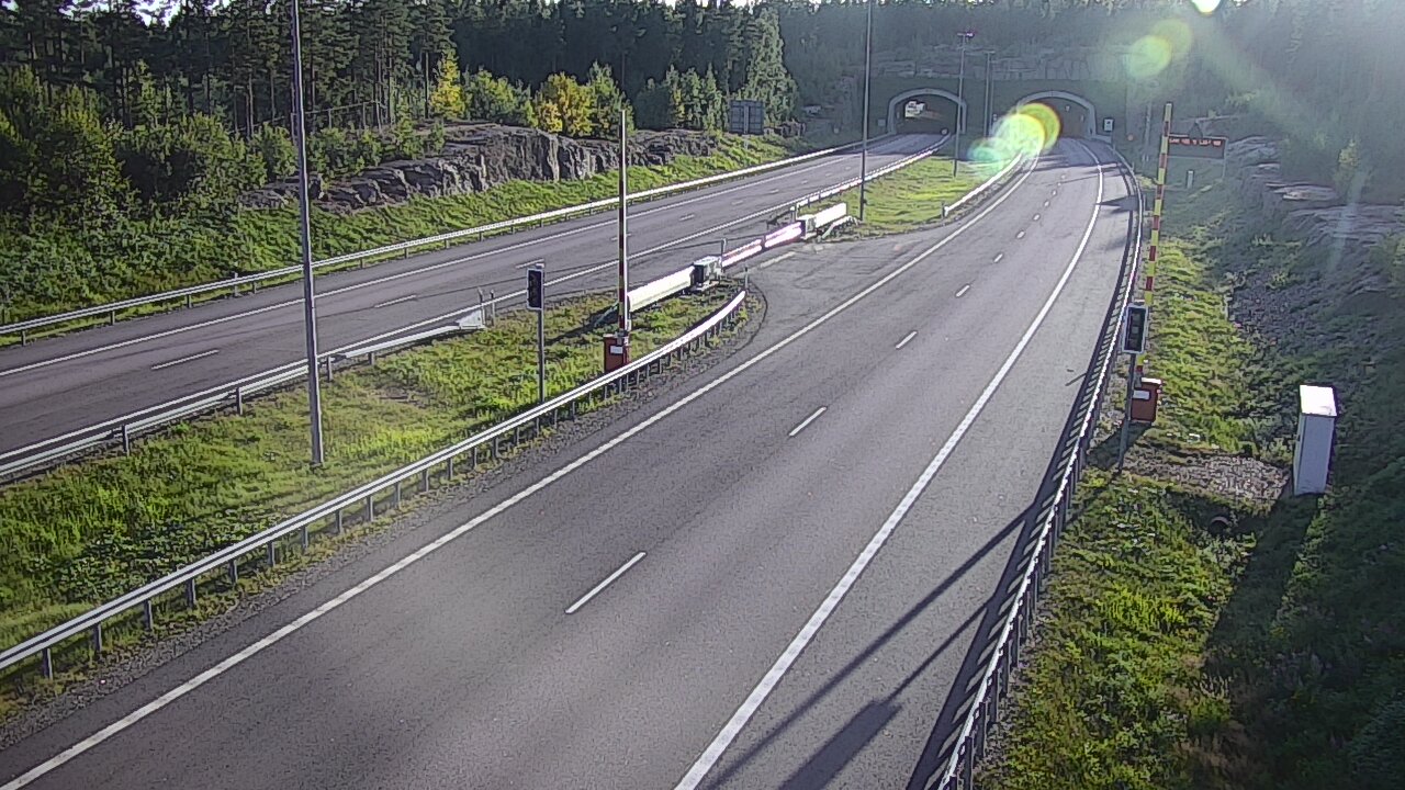 Kelikamerat Kuva Tie 7 Virolahti, Vaalimaan tunneli, puomi itä, Virolahti, Kymenlaakso