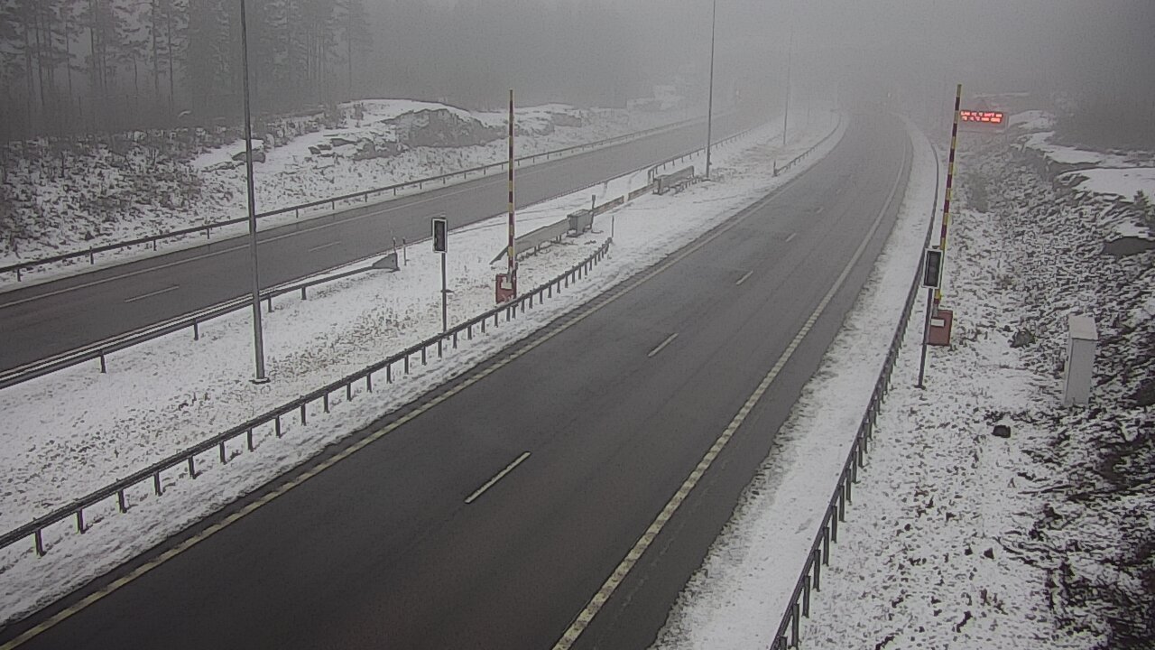 Weather Camera Image Väg 7 Vederlax, Vaalimaan tunneli, bom öst, Virolahti, Kymenlaakso