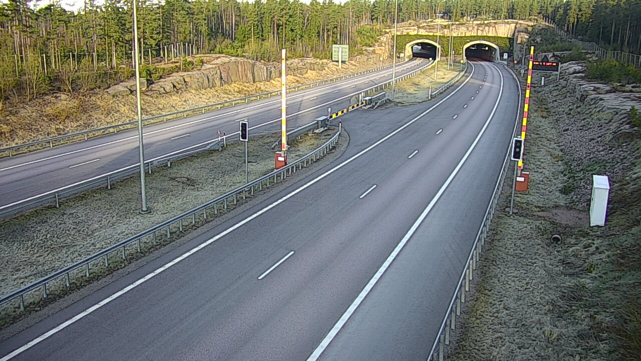 Weather Camera Image Road 7 Virolahti, Vaalimaan tunneli, boom east, Virolahti, Kymenlaakso