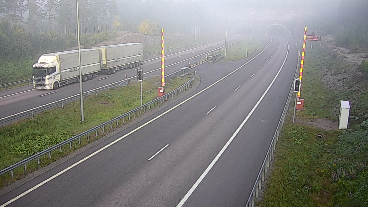 Weather Camera Image Road 7 Virolahti, Vaalimaan tunneli, boom east, Virolahti, Kymenlaakso