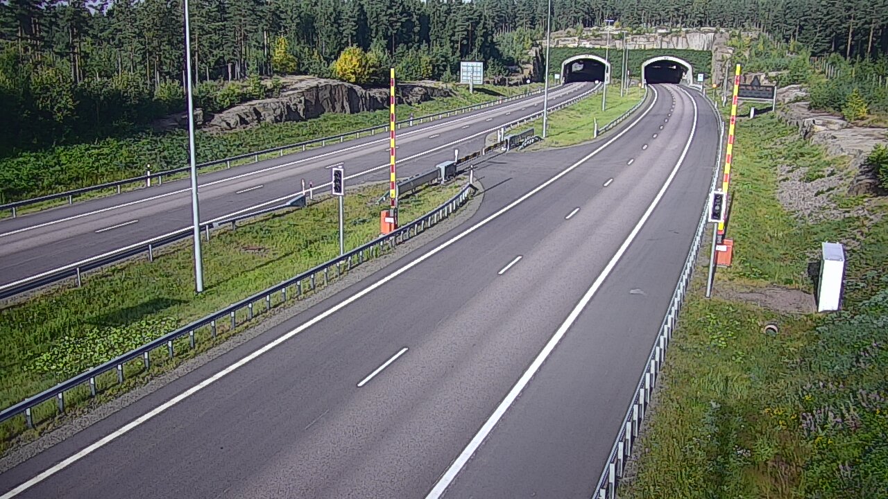 Weather Camera Image Road 7 Virolahti, Vaalimaan tunneli, boom east, Virolahti, Kymenlaakso