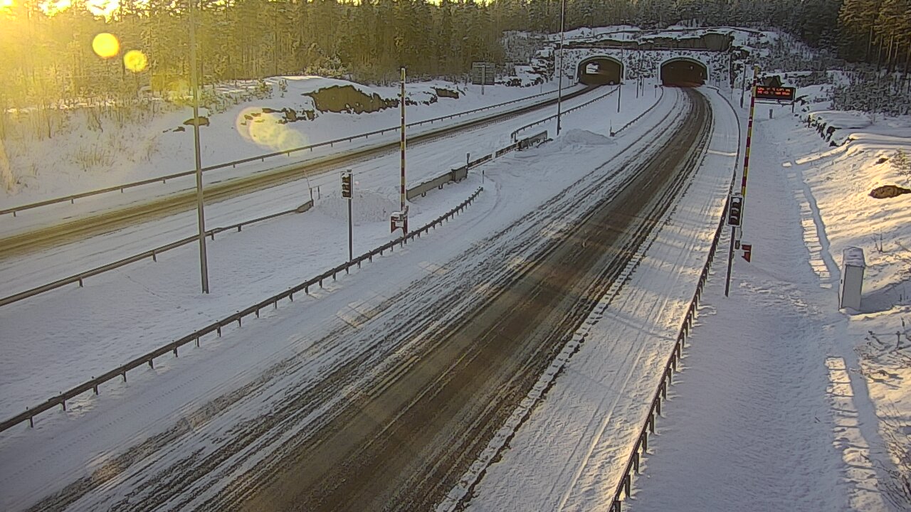 Kelikamerat Kuva Tie 7 Virolahti, Vaalimaan tunneli, puomi itä, Virolahti, Kymenlaakso