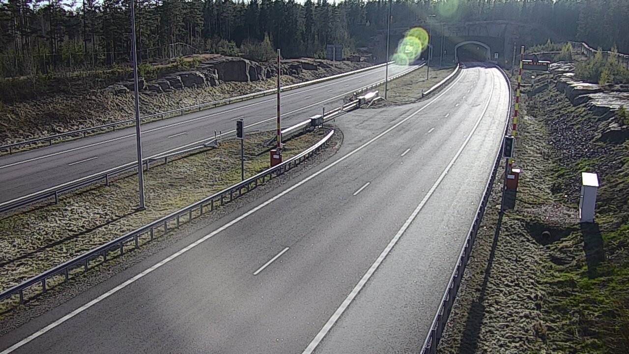 Kelikamerat Kuva Tie 7 Virolahti, Vaalimaan tunneli, puomi itä, Virolahti, Kymenlaakso
