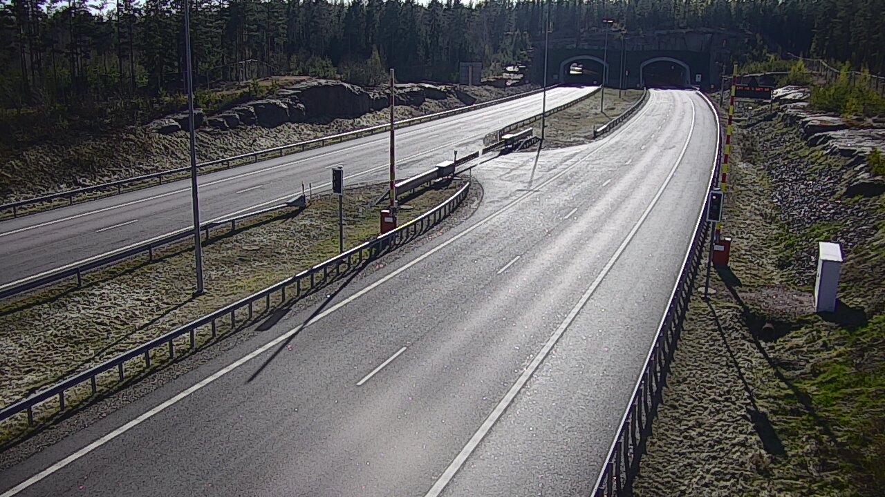 Kelikamerat Kuva Tie 7 Virolahti, Vaalimaan tunneli, puomi itä, Virolahti, Kymenlaakso