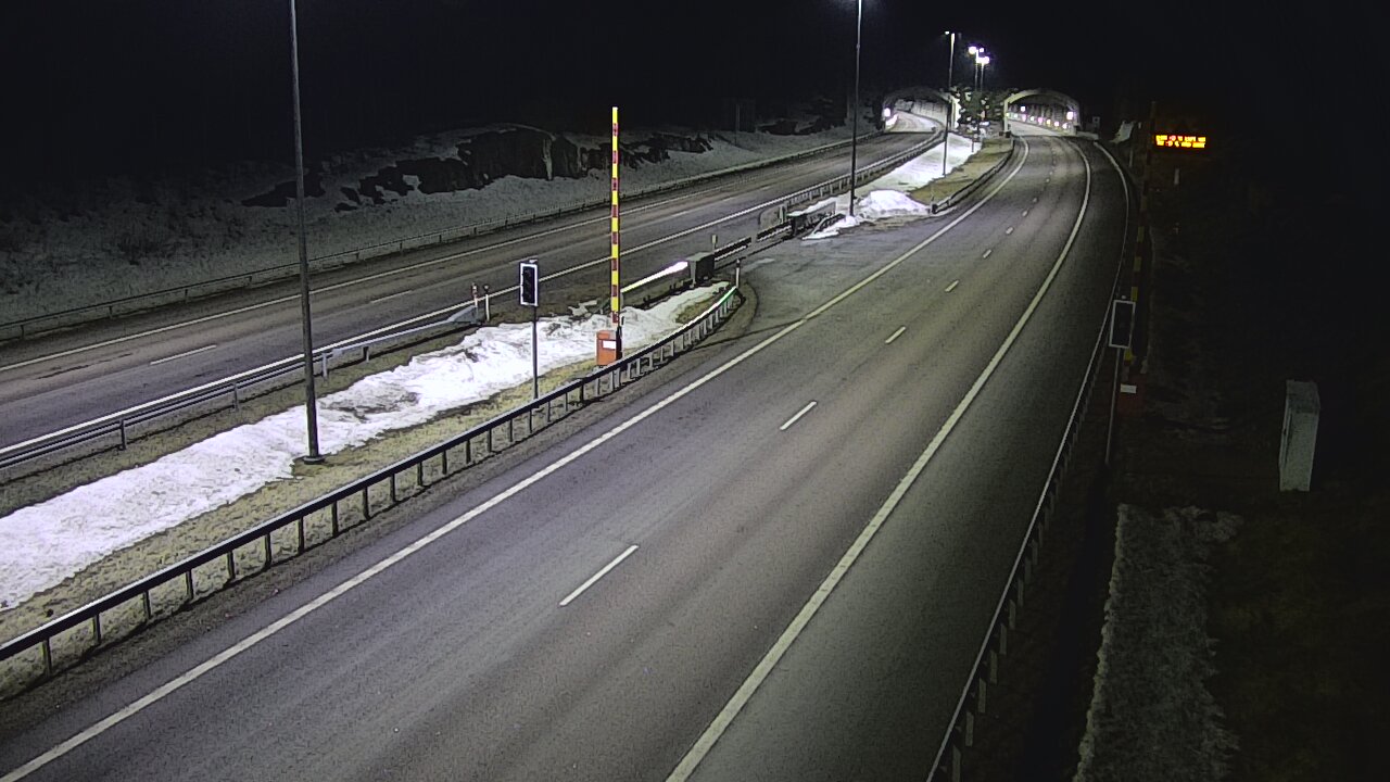 Weather Camera Image Road 7 Virolahti, Vaalimaan tunneli, boom east, Virolahti, Kymenlaakso