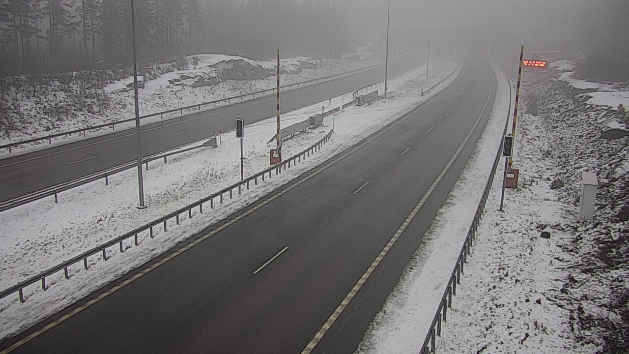 Weather Camera Image Väg 7 Vederlax, Vaalimaan tunneli, bom öst, Virolahti, Kymenlaakso