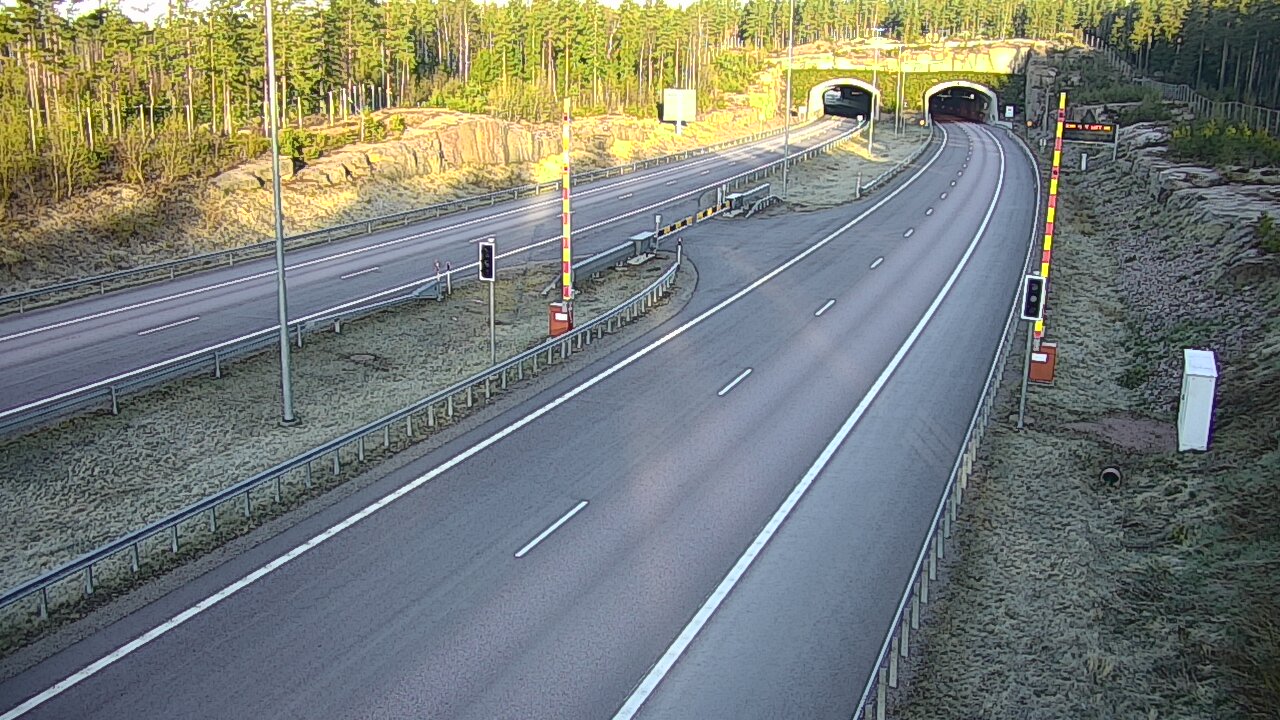 Weather Camera Image Road 7 Virolahti, Vaalimaan tunneli, boom east, Virolahti, Kymenlaakso