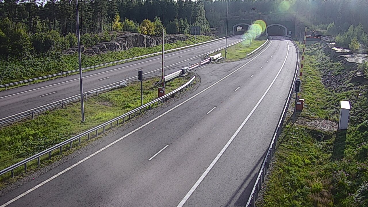 Kelikamerat Kuva Tie 7 Virolahti, Vaalimaan tunneli, puomi itä, Virolahti, Kymenlaakso