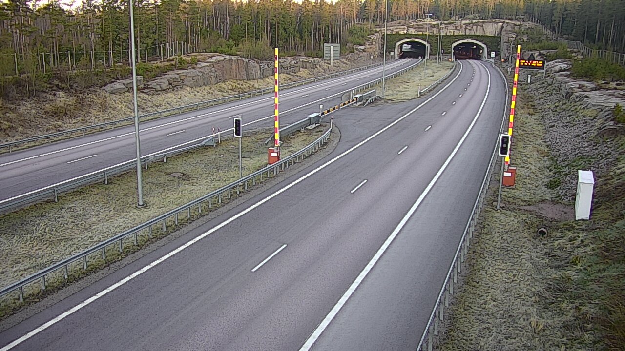 Weather Camera Image Väg 7 Vederlax, Vaalimaan tunneli, bom öst, Virolahti, Kymenlaakso