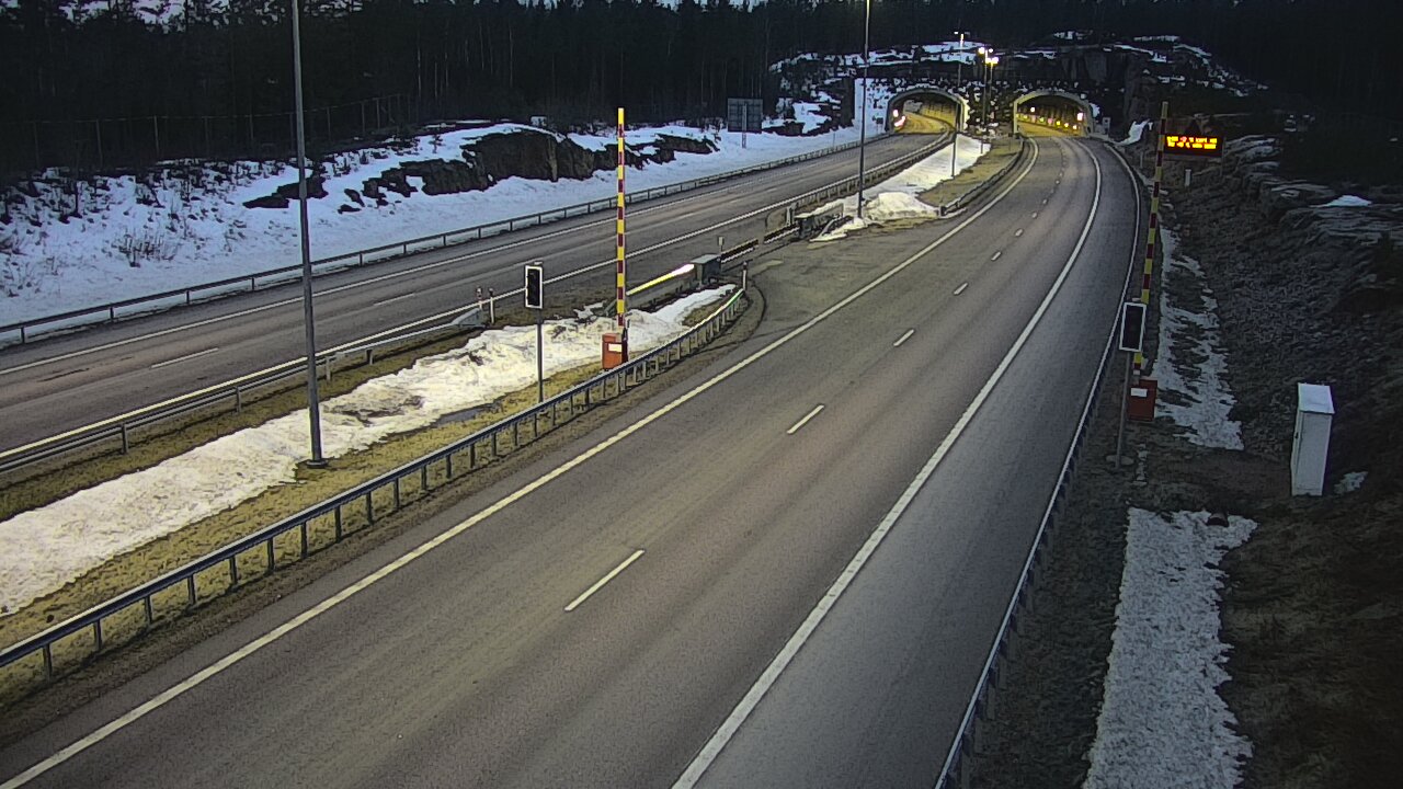 Kelikamerat Kuva Tie 7 Virolahti, Vaalimaan tunneli, puomi itä, Virolahti, Kymenlaakso