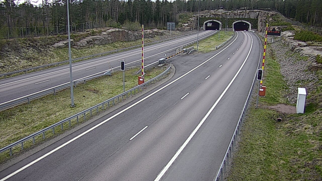 Weather Camera Image Road 7 Virolahti, Vaalimaan tunneli, boom east, Virolahti, Kymenlaakso