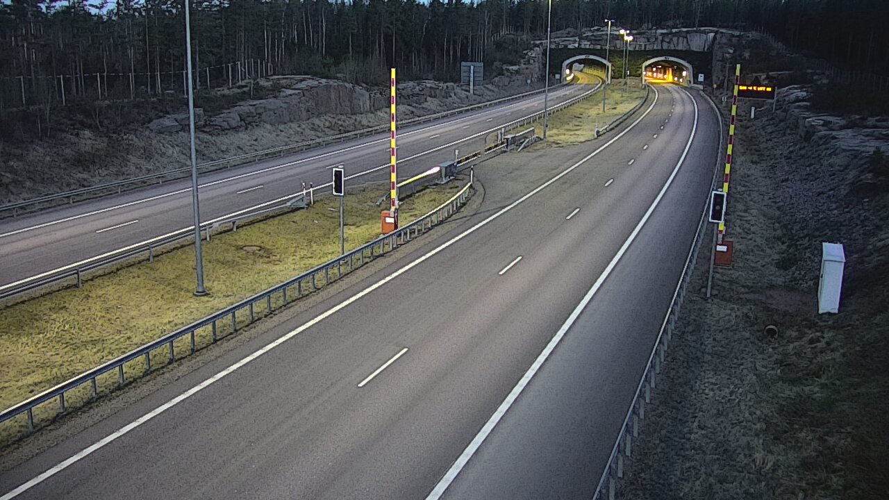Kelikamerat Kuva Tie 7 Virolahti, Vaalimaan tunneli, puomi itä, Virolahti, Kymenlaakso