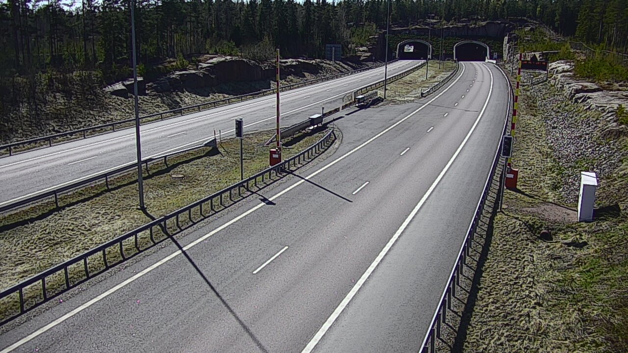 Kelikamerat Kuva Tie 7 Virolahti, Vaalimaan tunneli, puomi itä, Virolahti, Kymenlaakso