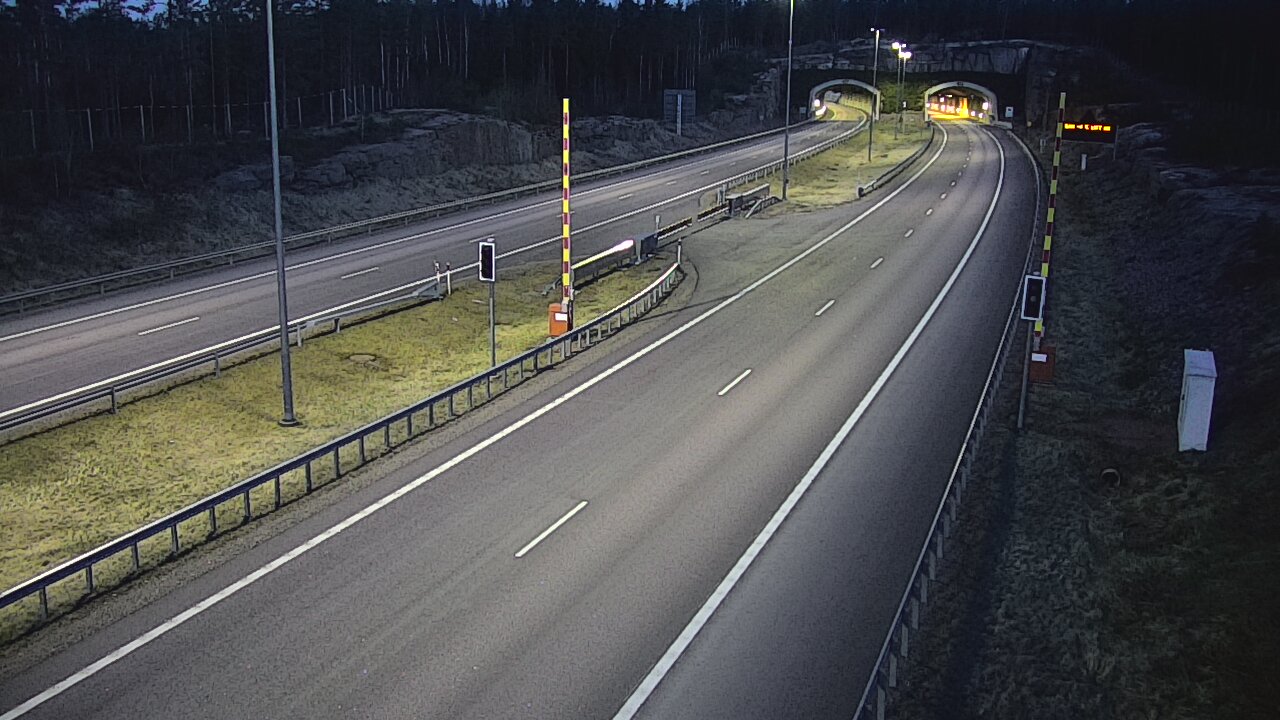 Kelikamerat Kuva Tie 7 Virolahti, Vaalimaan tunneli, puomi itä, Virolahti, Kymenlaakso