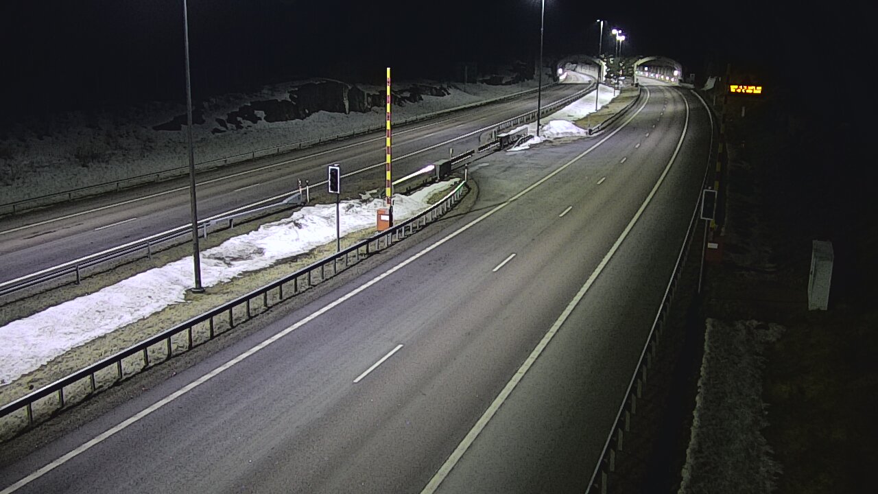 Weather Camera Image Road 7 Virolahti, Vaalimaan tunneli, boom east, Virolahti, Kymenlaakso