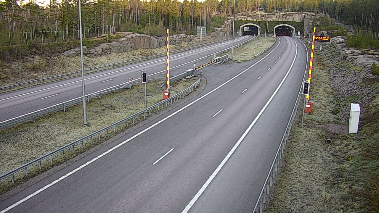 Weather Camera Image Väg 7 Vederlax, Vaalimaan tunneli, bom öst, Virolahti, Kymenlaakso