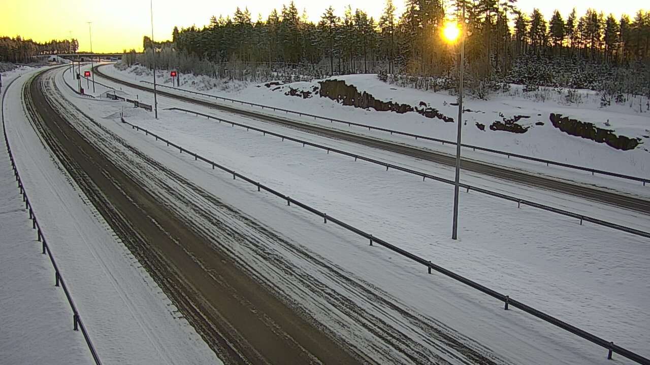 Weather Camera Image Road 7 Virolahti, Vaalimaan tunneli, suuaukko west, Virolahti, Kymenlaakso