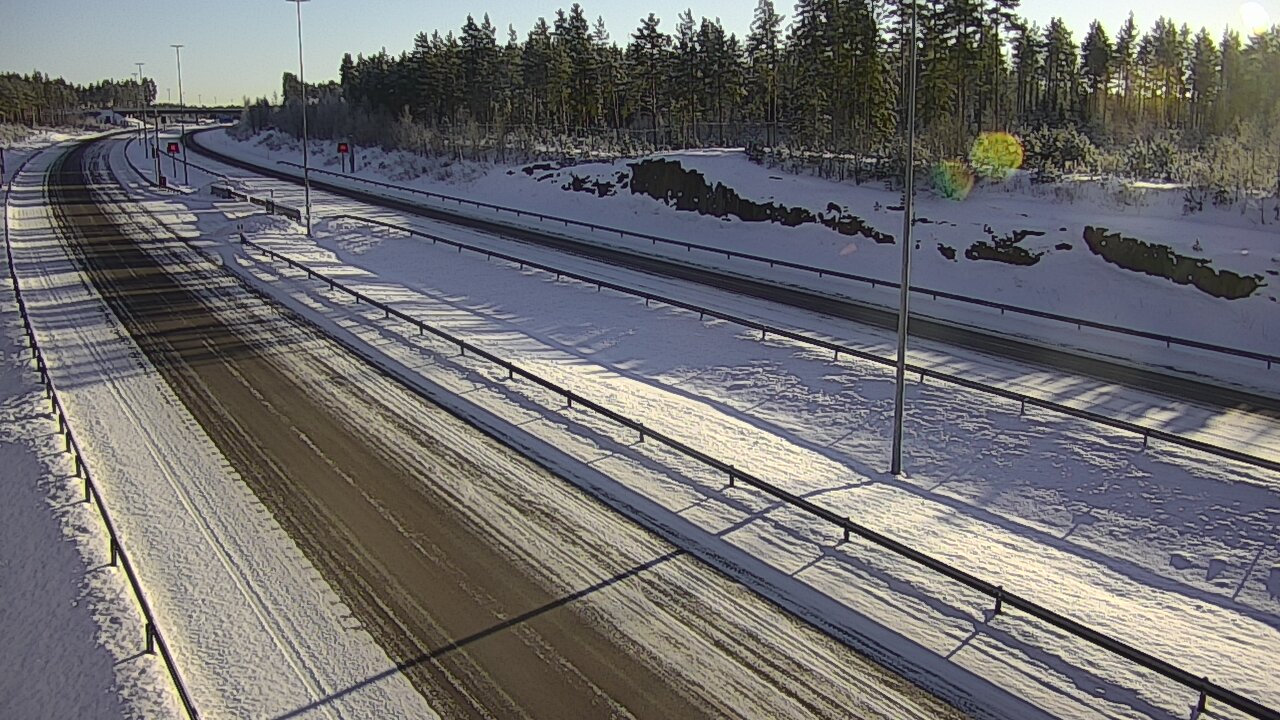 Weather Camera Image Väg 7 Vederlax, Vaalimaan tunneli, suuaukko öst, Virolahti, Kymenlaakso