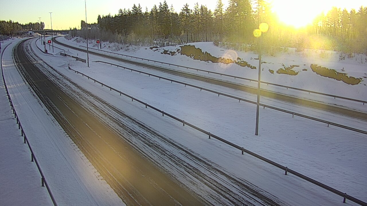 Weather Camera Image Väg 7 Vederlax, Vaalimaan tunneli, suuaukko öst, Virolahti, Kymenlaakso