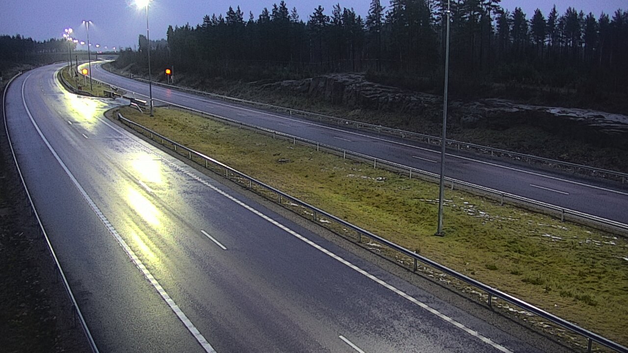Weather Camera Image Väg 7 Vederlax, Vaalimaan tunneli, suuaukko öst, Virolahti, Kymenlaakso