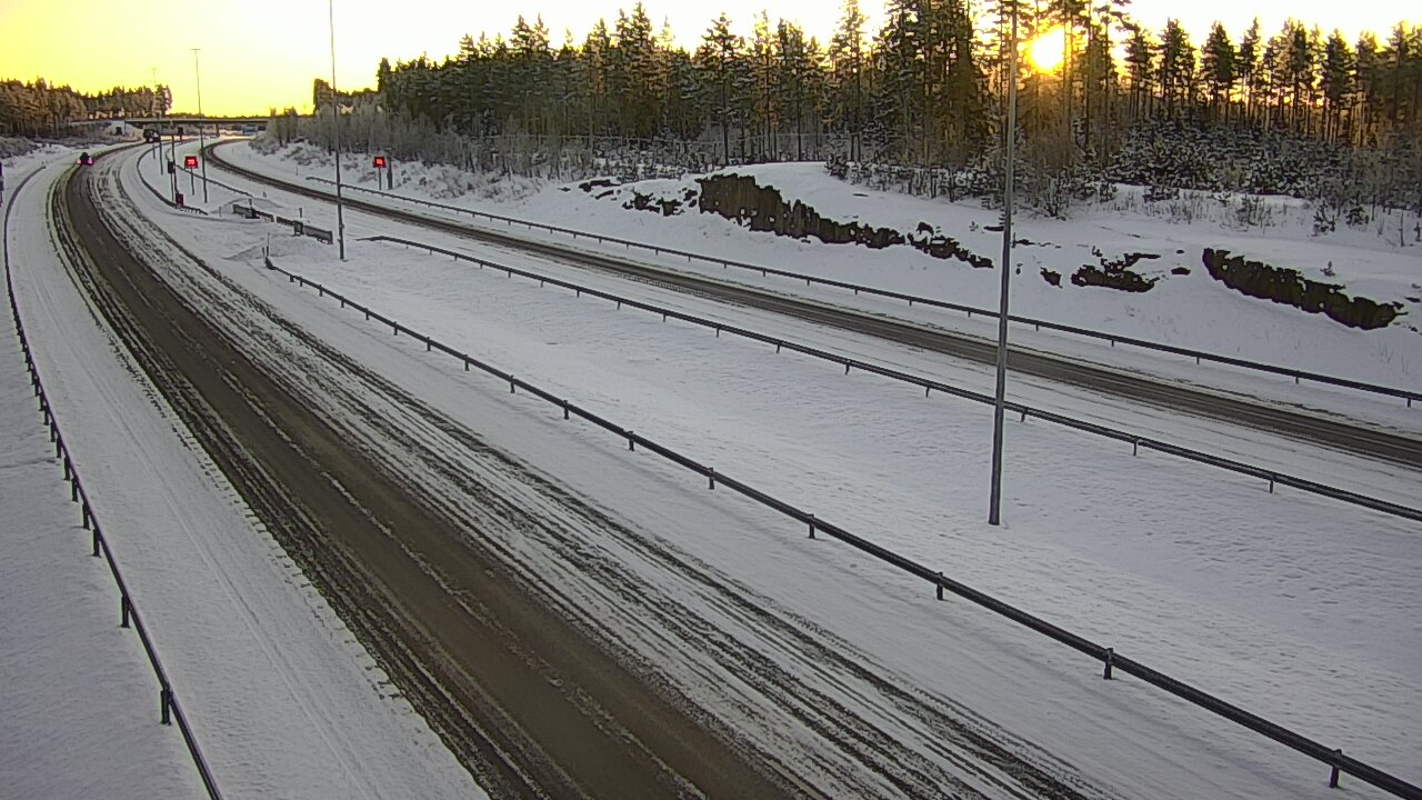 Weather Camera Image Väg 7 Vederlax, Vaalimaan tunneli, suuaukko öst, Virolahti, Kymenlaakso